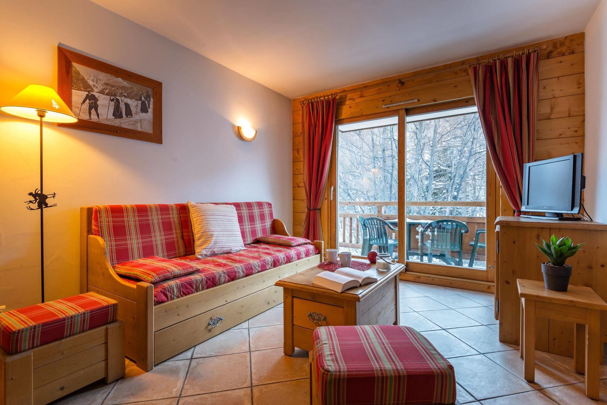 Lagrange Vacances Le Hameau Du Rocher Blanc Сер Шевалье Экстерьер фото